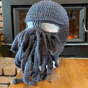 Novelty knit Cthulhu hat with face mask